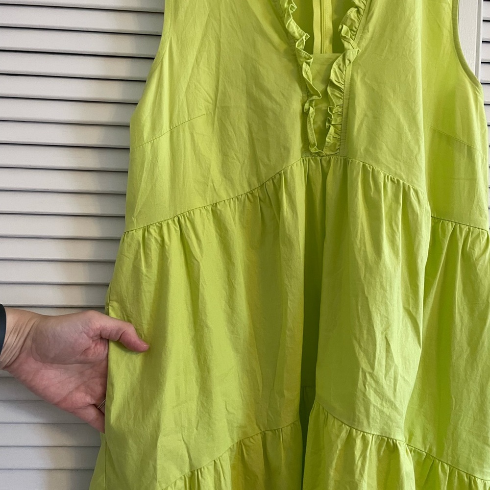 London Times Midi Tiered Dress, size 10, yellow chartreuse, with pockets! - Picture 6 of 7